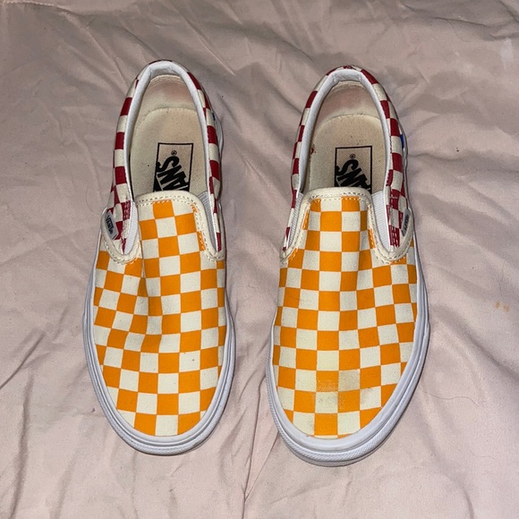 Checkered vans - Picture 2 of 4